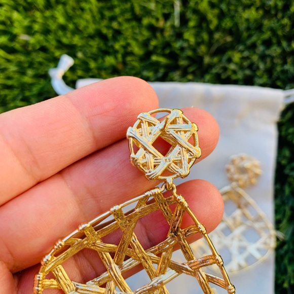 Kendra Scott earrings - Picture 3 of 4